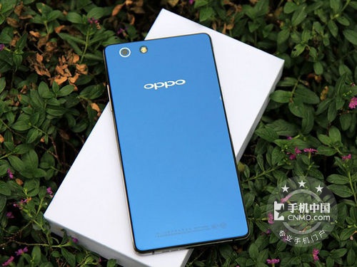 oppor1s手机整体外观图片